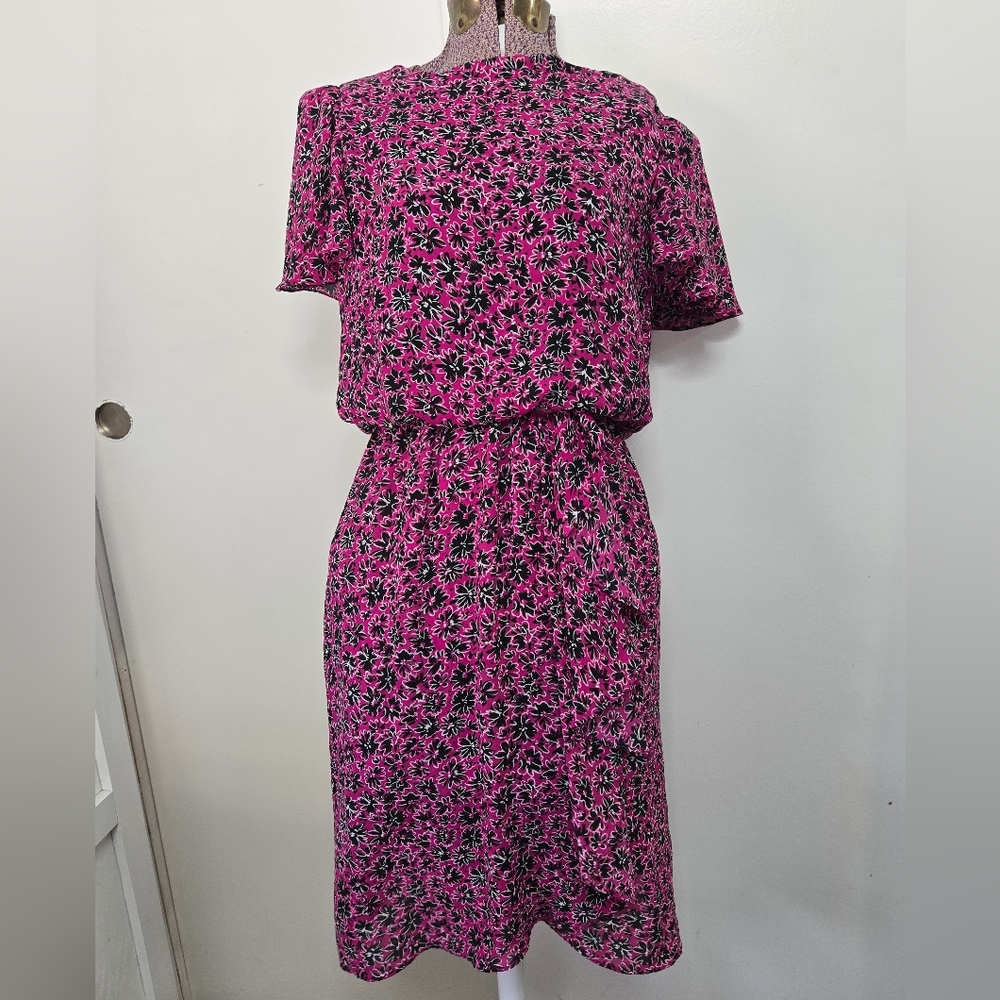 Women's Vintage JT Petites Pink Floral Short-Sleeve Shoulder Pads Dress No Size